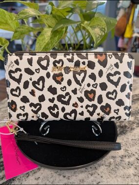 Betsey Johnson White Leopard Heart Zip Wristlet with Tan Accents